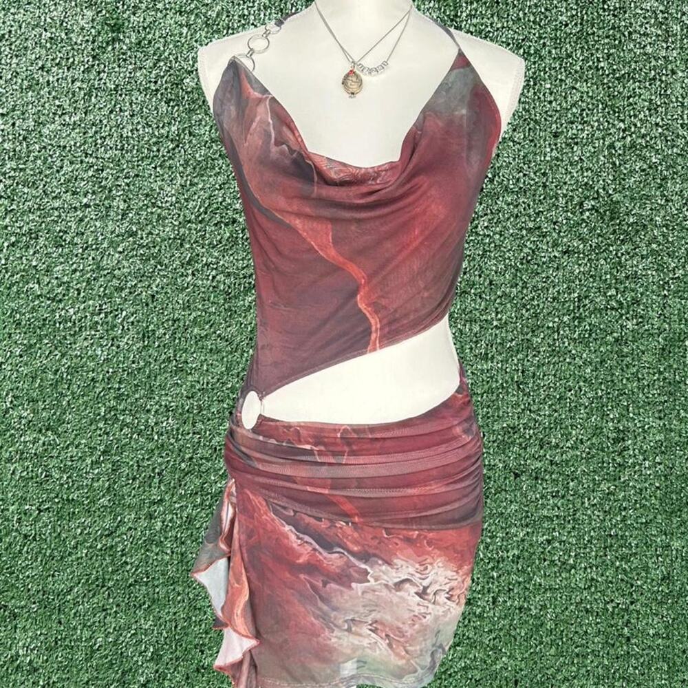 Y2k styled dress with cutout and rings - Picture 4 of 4